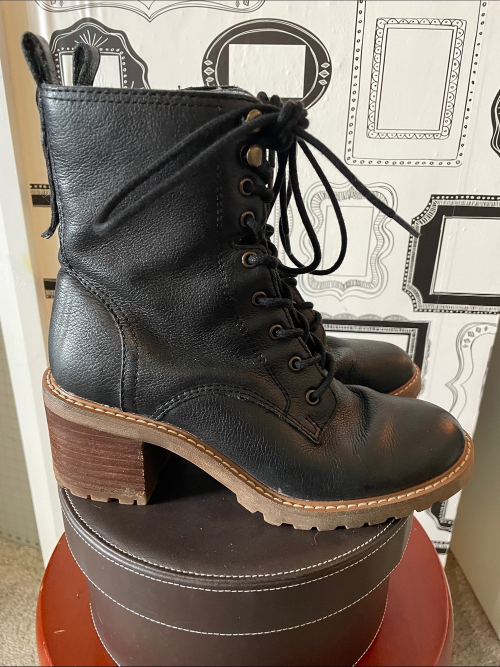 Crown Vintage Black Lace-Up Leather Heeled Combat Boots